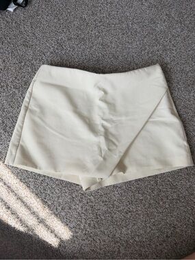 ZARA skort